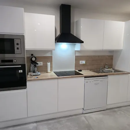 Domaine De Zely 아파트 *