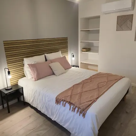 Domaine De Zely 아파트